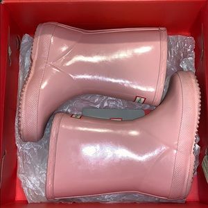 Kids “first gloss” rain boots